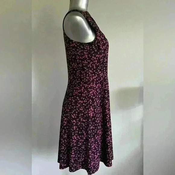💟Women’s Floral Sleeveless  Dress - Picture 4 of 15